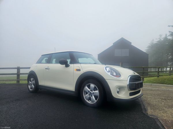Mini One Hatchback, Diesel, 2014, White