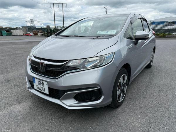 Honda Fit Hatchback, Petrol Hybrid, 2019, Silver