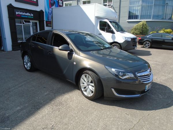 Opel Insignia Hatchback, Diesel, 2016, Grey