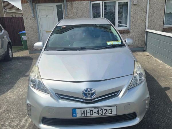 Toyota Prius MPV, Petrol Hybrid, 2014, Silver