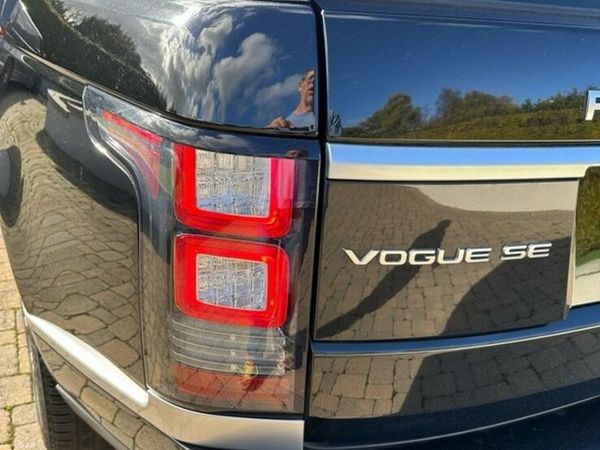 Land Rover Range Rover SUV, Diesel, 2016, Black