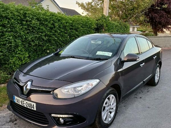 Renault Fluence Saloon, Diesel, 2014, Brown