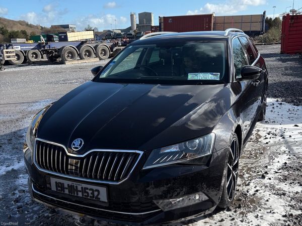 Skoda Superb Estate, Diesel, 2019, Black