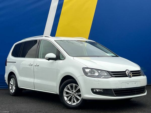 Volkswagen Sharan MPV, Petrol, 2017, White