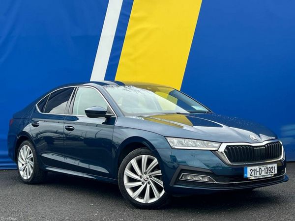 Skoda Octavia Saloon, Diesel, 2021, Blue