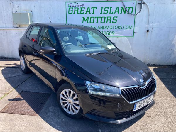 Skoda Fabia Hatchback, Petrol, 2021, Black