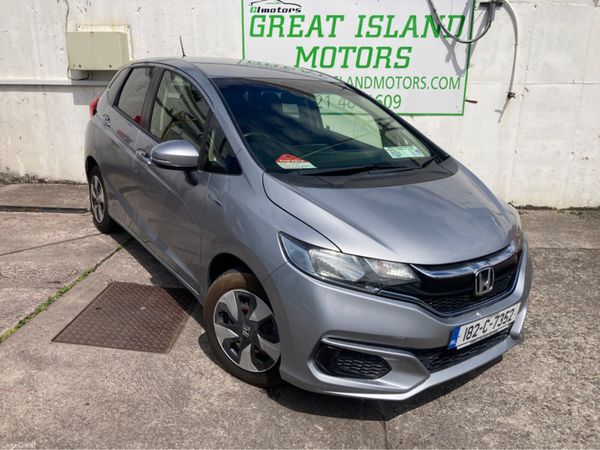 Honda Fit Hatchback, Petrol Hybrid, 2018, Silver