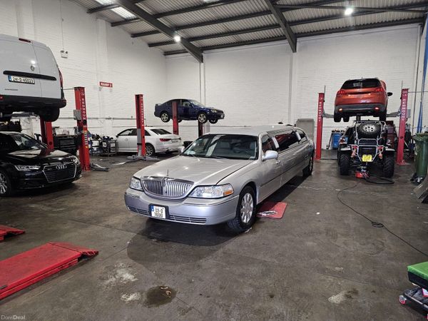 Other Other Saloon, Petrol, 2003, Silver