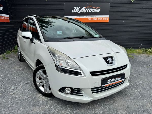 Peugeot 5008 MPV, Diesel, 2013, White