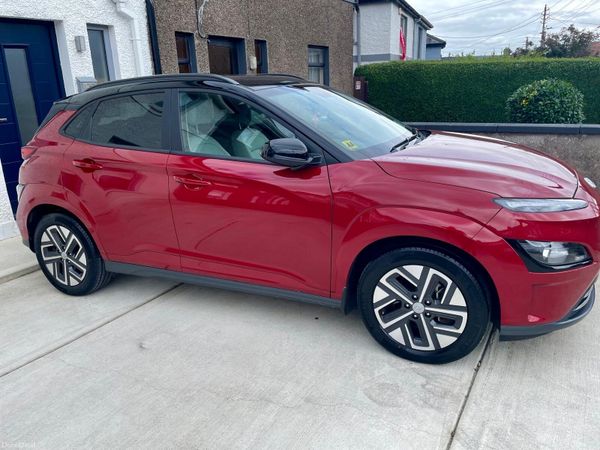 Hyundai KONA MPV, Electric, 2022, Red