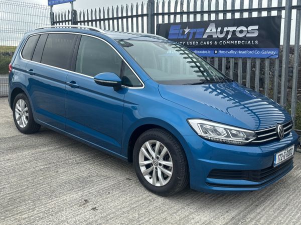 Volkswagen Touran MPV, Petrol, 2017, Blue