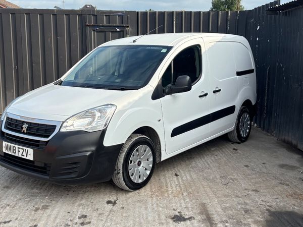 Peugeot Partner MPV, Diesel, 2018, White