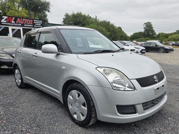Suzuki Swift Hatchback, Petrol, 2010, Silver