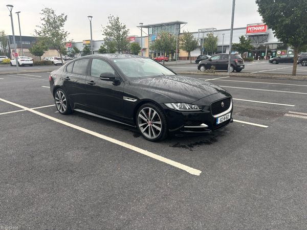 Jaguar XE Saloon, Diesel, 2016, Black