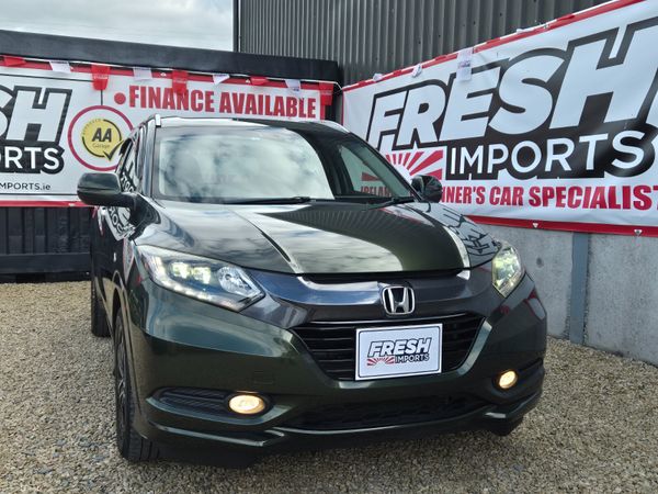 Honda Vezel SUV, Petrol Hybrid, 2014, Green