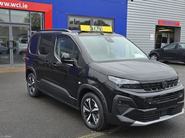 Peugeot Rifter MPV, Diesel, 2026, Black