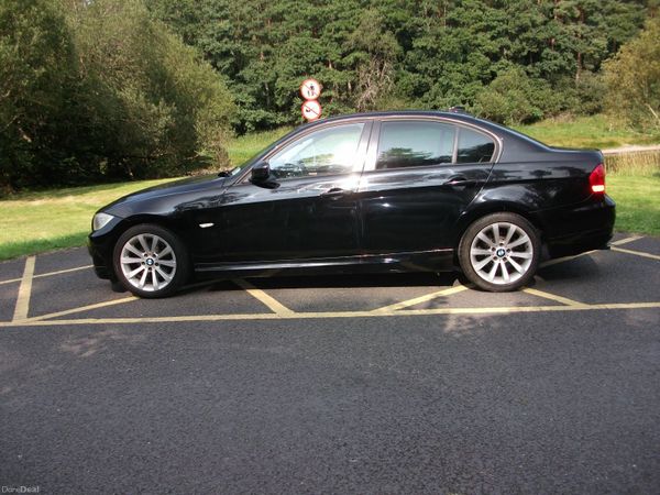 BMW 3-Series Saloon, Petrol, 2010, Black