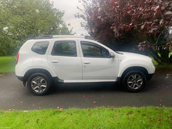 Dacia Duster SUV, Diesel, 2016, White