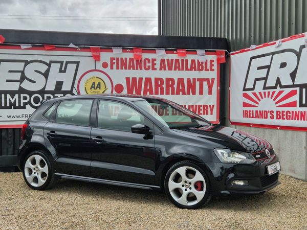 Volkswagen Polo Hatchback, Petrol, 2012, Black