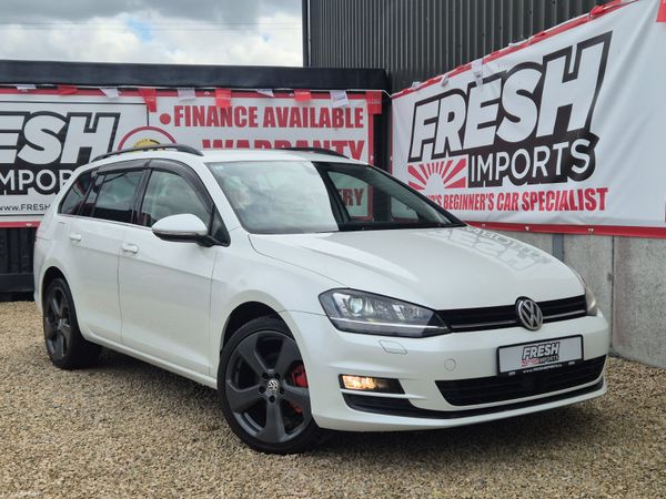 Volkswagen Golf Estate, Petrol, 2015, White
