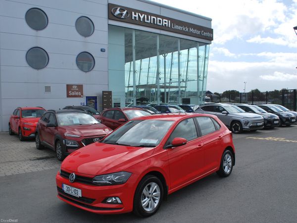 Volkswagen Polo Hatchback, Petrol, 2020, Red