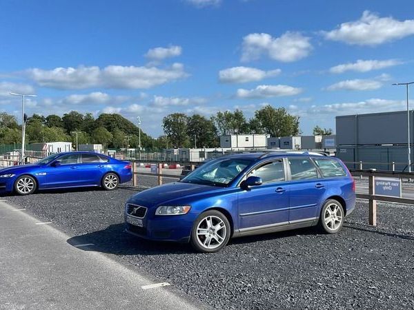 Volvo V50 Estate, Diesel, 2010, Blue