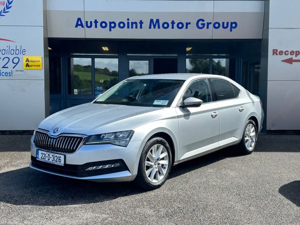 Skoda Superb Hatchback, Diesel, 2022, Grey