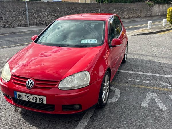 Volkswagen Golf Hatchback, Diesel, 2006, Red