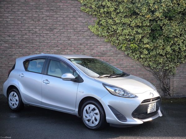 Toyota Aqua Hatchback, Petrol Hybrid, 2020, Silver