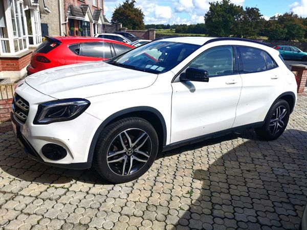 Mercedes-Benz GLA SUV, Petrol, 2018, White