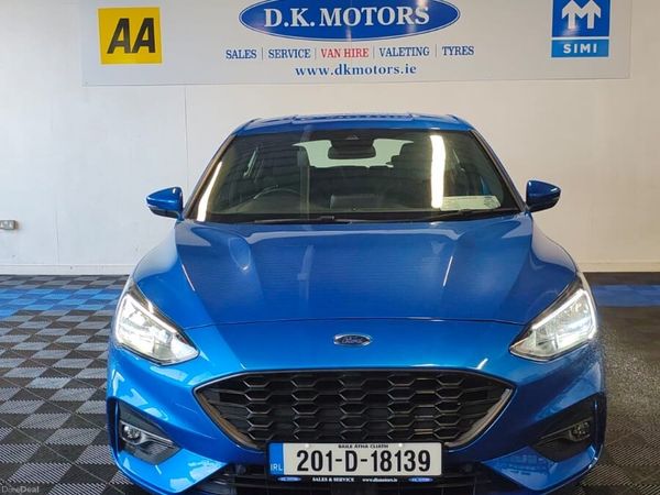 Ford Focus Hatchback, Petrol, 2020, Blue