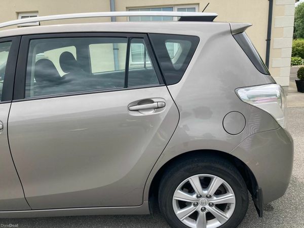 Toyota Verso MPV, Diesel, 2016, Bronze