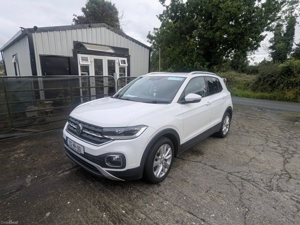 Volkswagen T-Cross Estate/Jeep, Petrol, 2019, White