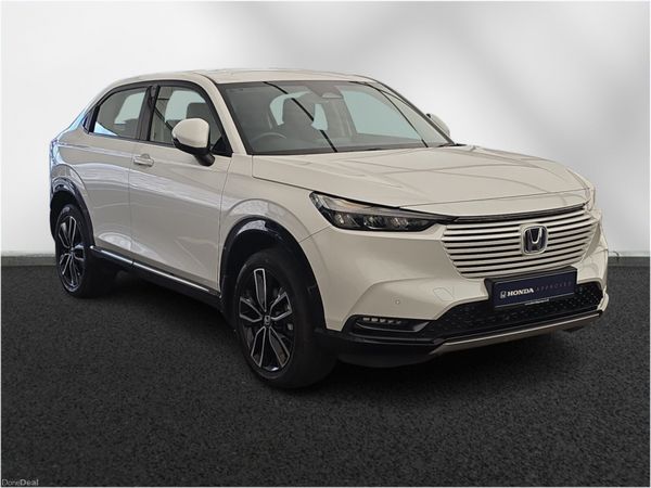 Honda HR-V Hatchback, Petrol Hybrid, 2023, White