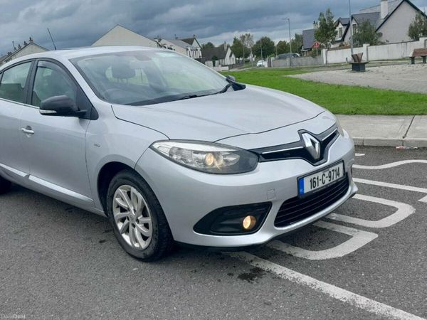 Renault Fluence Saloon, Diesel, 2016, Silver