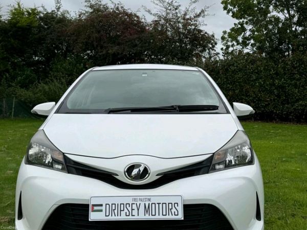 Toyota Vitz Hatchback, Petrol, 2015, White