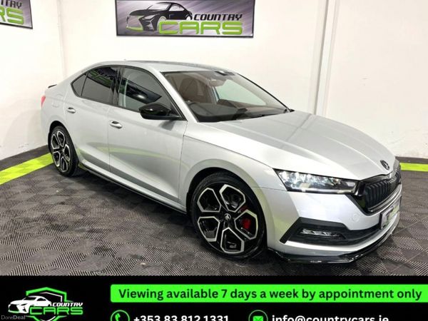 Skoda Octavia Hatchback, Petrol Plug-in Hybrid, 2021, Silver