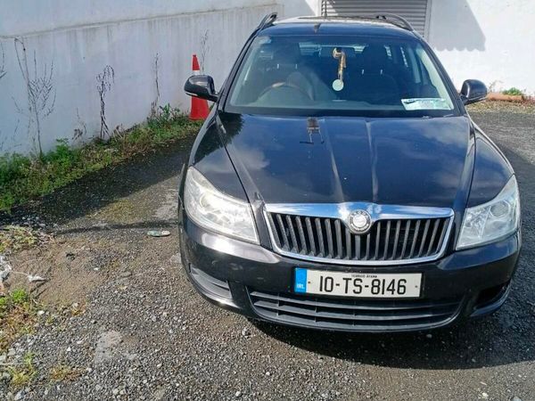 Skoda Octavia Estate, Diesel, 2010, Black