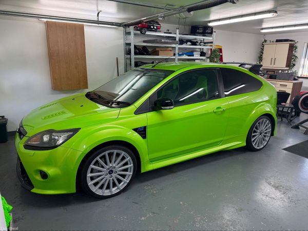 Ford Focus Hatchback, Petrol, 2011, Green