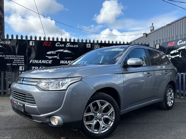 Mitsubishi Outlander SUV, Petrol Plug-in Hybrid, 2014, Grey