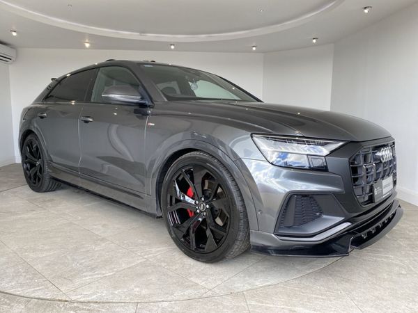 Audi Q8 SUV, Diesel Hybrid, 2018, Grey