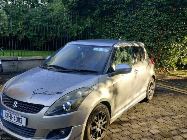 Suzuki Swift Hatchback, Petrol, 2013, Grey