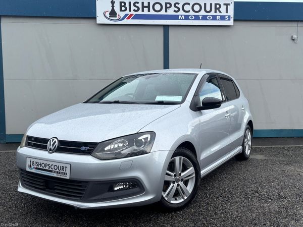 Volkswagen Polo Hatchback, Petrol, 2015, Silver
