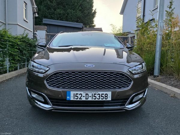 Ford Mondeo Saloon, Diesel, 2015, Brown