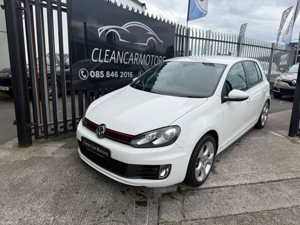 Volkswagen Golf Hatchback, Petrol, 2012, White