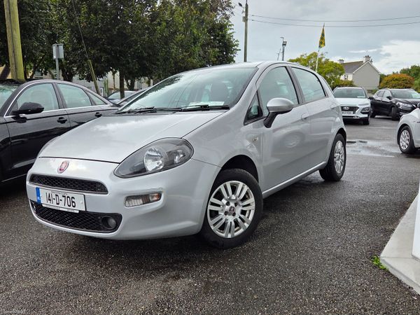 Fiat Punto Hatchback, Petrol, 2014, Grey