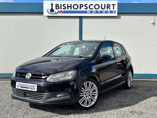 Volkswagen Polo Hatchback, Petrol, 2015, Black
