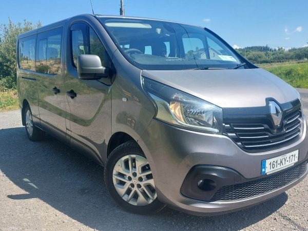 Renault Trafic Passenger MPV, Diesel, 2016, Grey