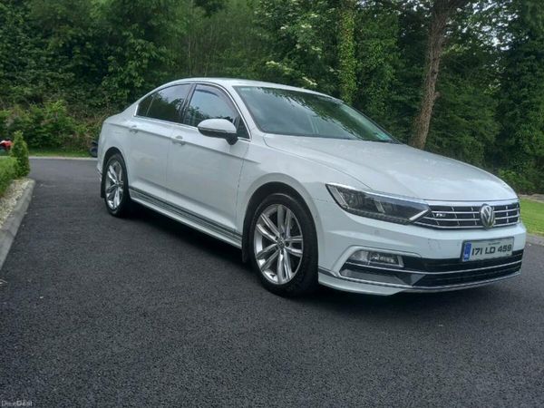 Volkswagen Passat Saloon, Diesel, 2017, White