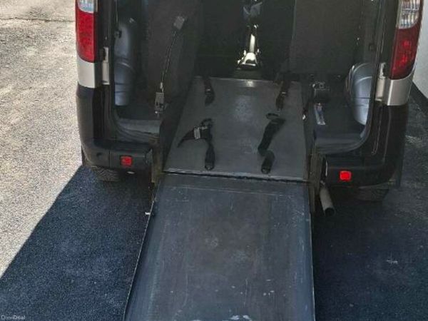 Fiat Doblo MPV, Diesel, 2008, Silver